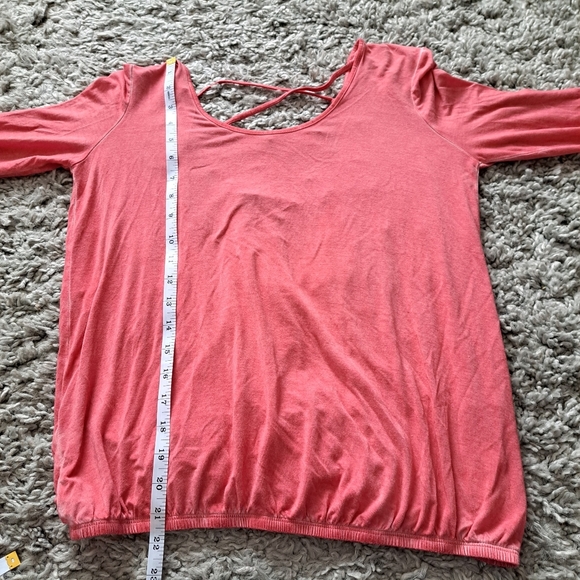 Jessica Simpson | Pink acid wash open cross back cropped sleeve shirt - Picture 10 of 13